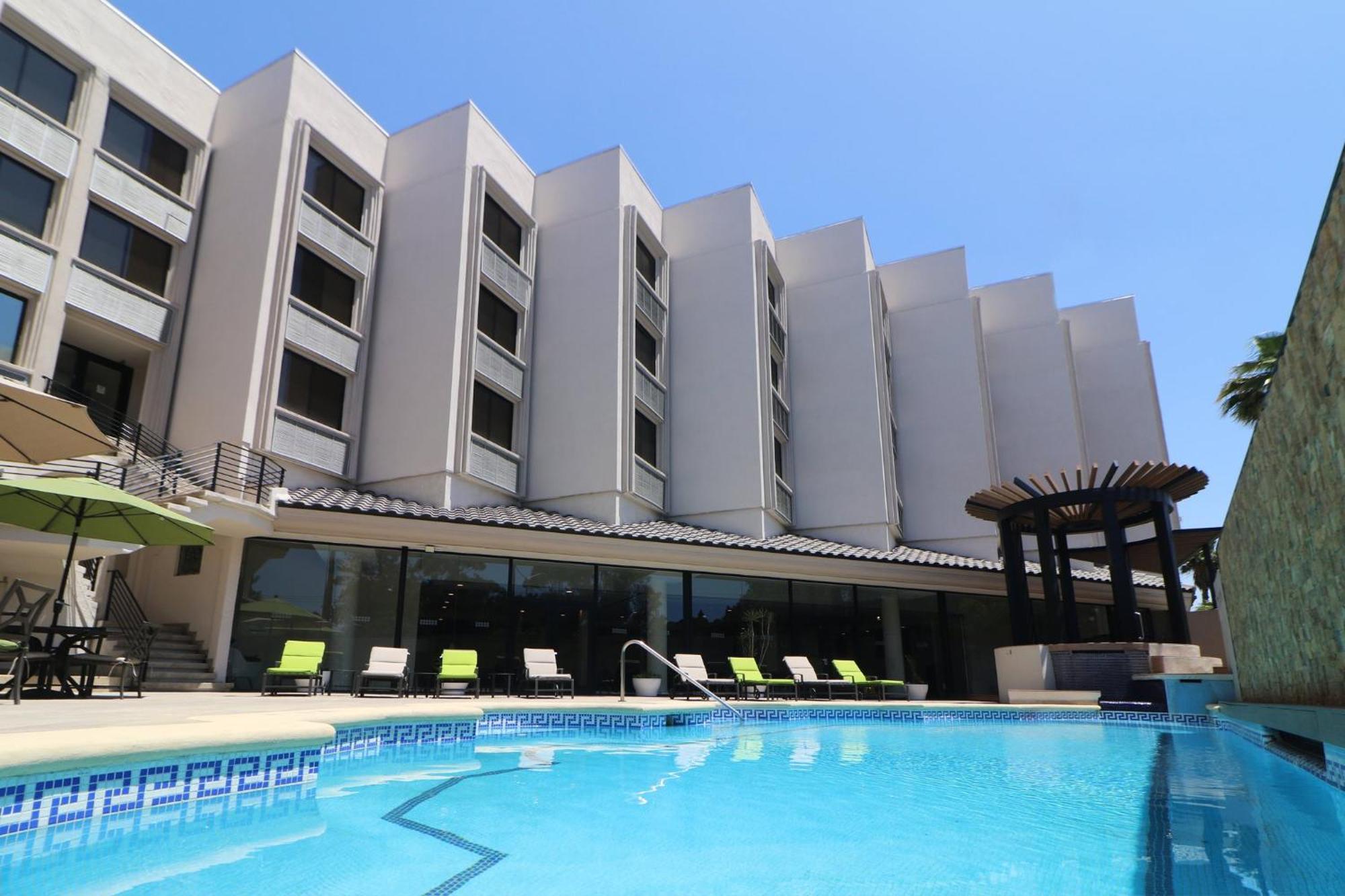 Holiday Inn Tijuana Zona Rio By Ihg Exterior foto